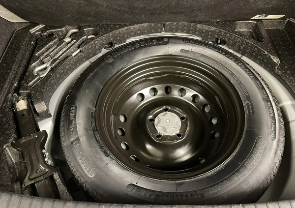 Nissan Qashqai cena 27900 przebieg: 221000, rok produkcji 2011 z Sulechów małe 667